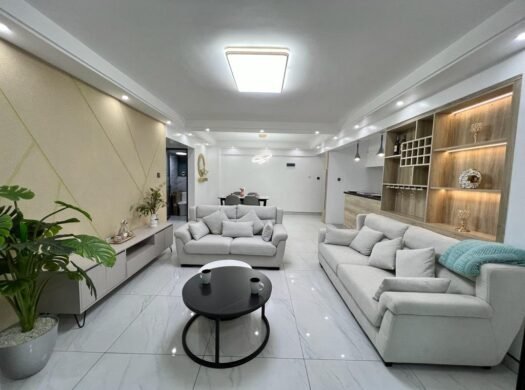 3 Bedroom Apartment plus DSQ For Sale  in Kilimani