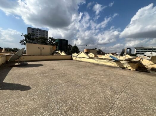 3 Bedroom Apartment with DSQ For Sale in Kilimani