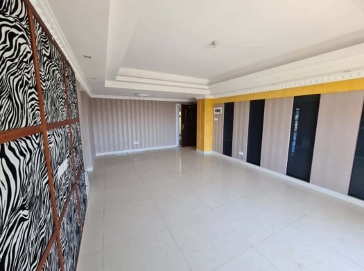 3 Bedroom Apartment For Sale in Kilimani