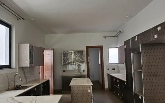 5 Bedroom Townhouse for Sale in Lavington | 27 Apple cross
